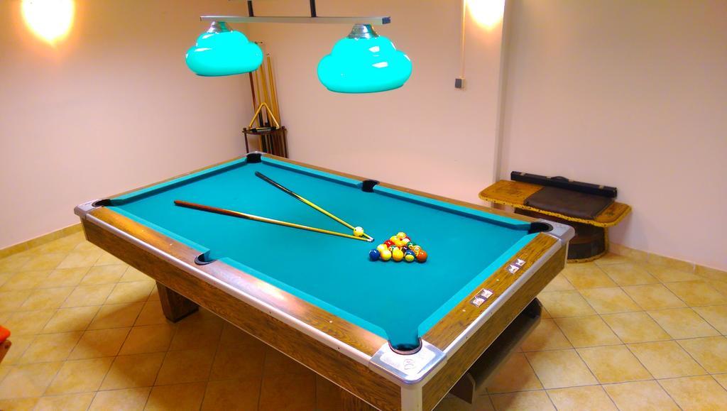 Studio Apartmani Bijeli Delfin Biograd Na Moru Dış mekan fotoğraf