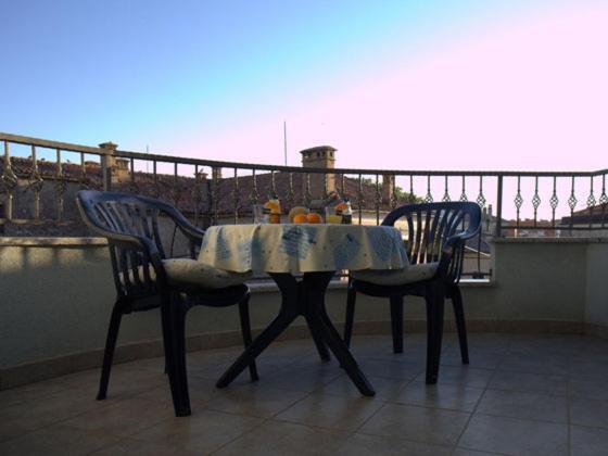 Studio Apartmani Bijeli Delfin Biograd Na Moru Dış mekan fotoğraf
